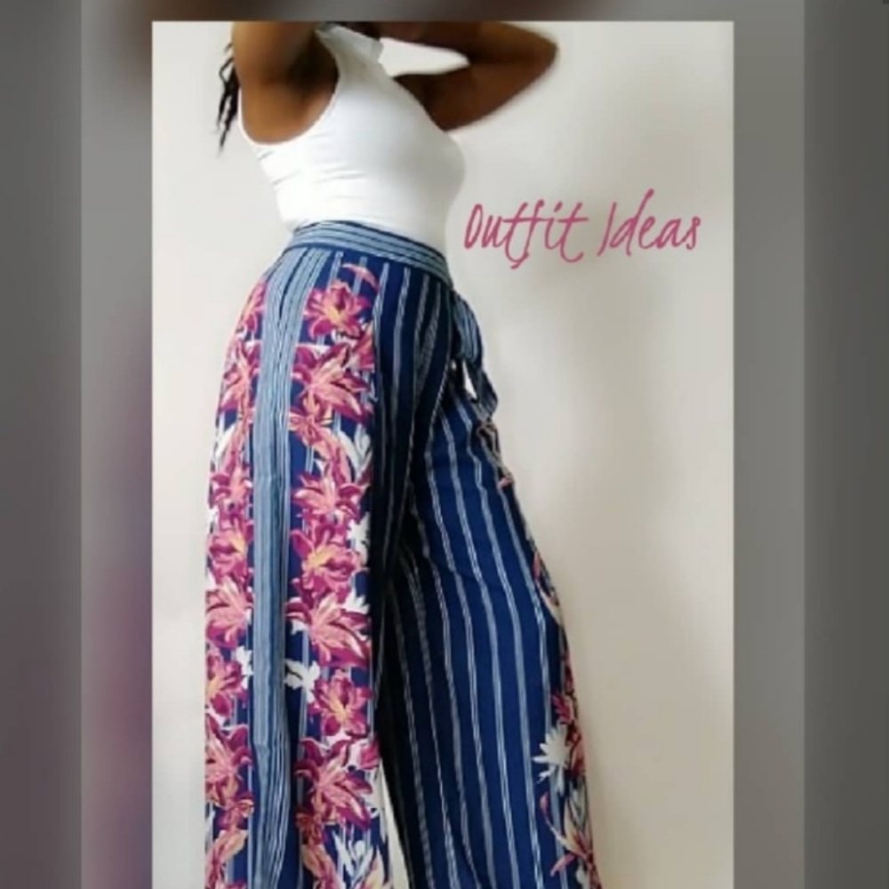 Wide leg floral pants with bow. - Picture 3 of 3
